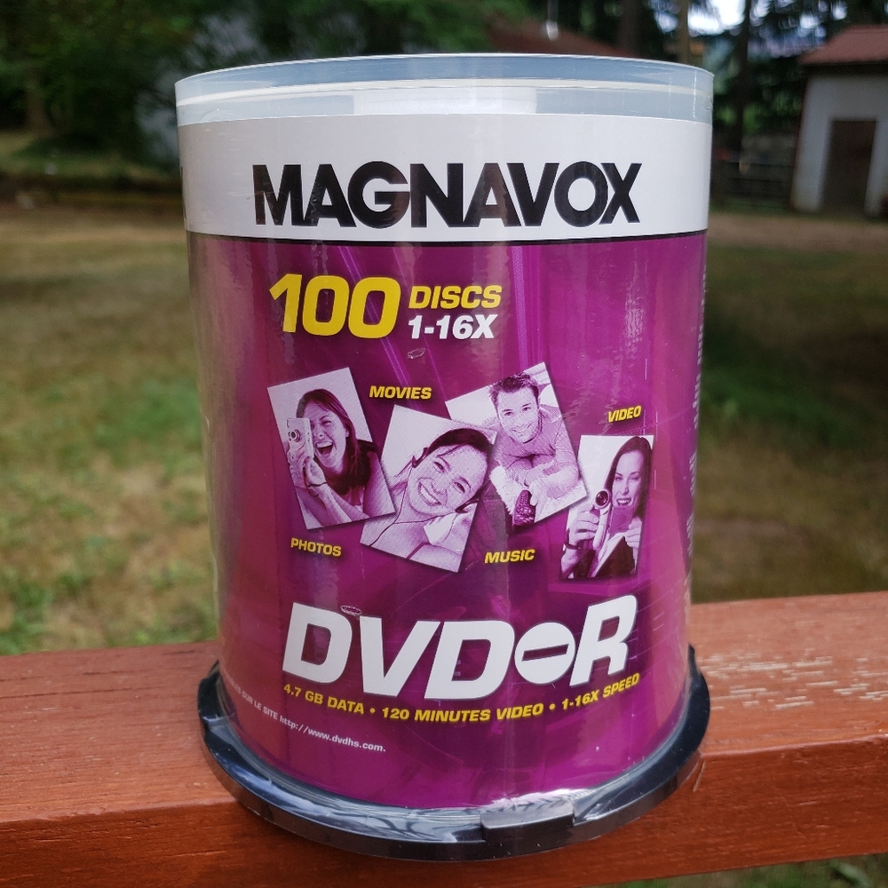 NEW Magnavox DVD-R 120 Minutes Video 1-16X Speed 4.7 GB Data Discs - 100 Pack